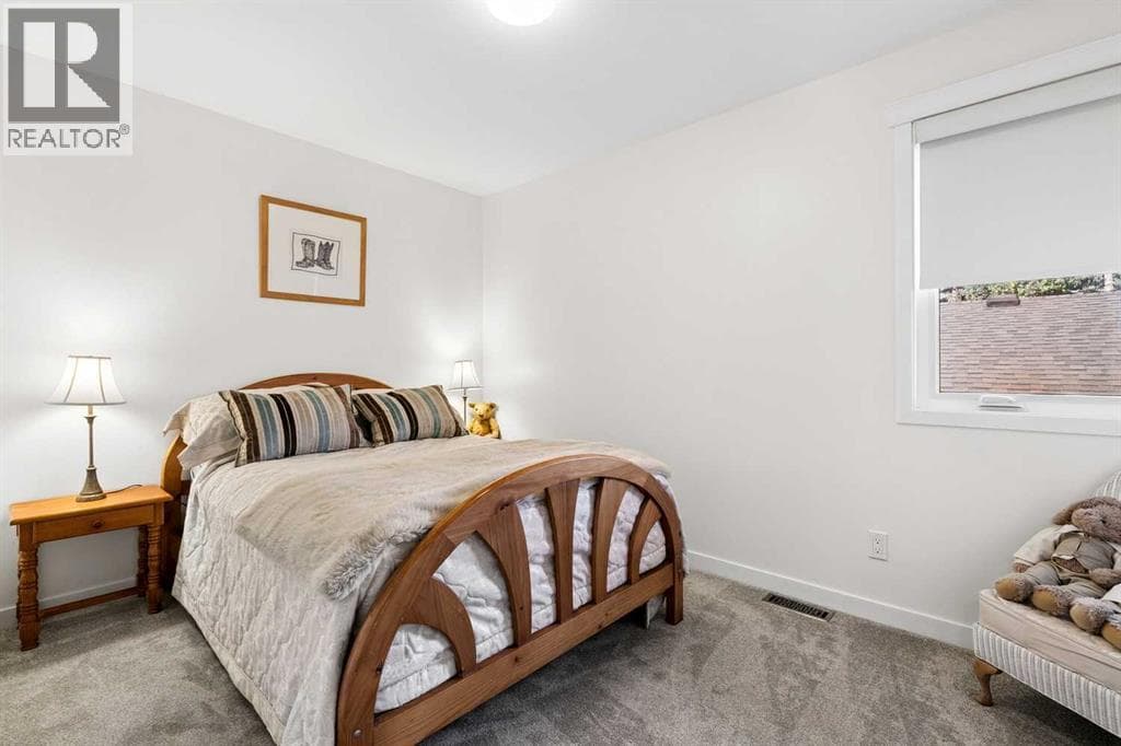 355 Woodbine Boulevard SW property photo 22