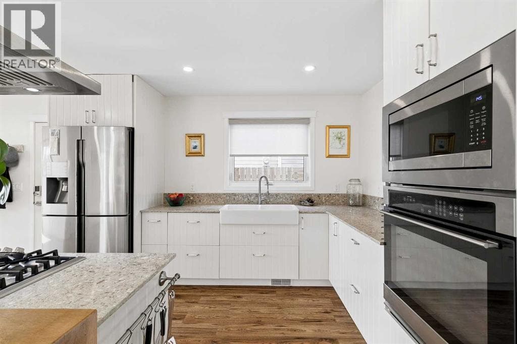 355 Woodbine Boulevard SW property photo 10