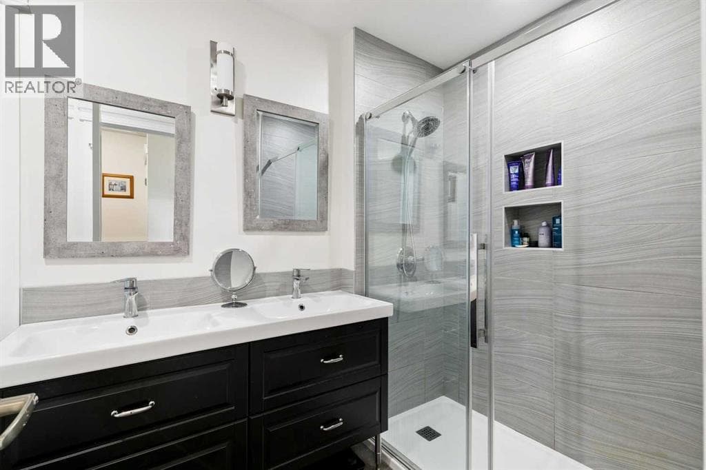 355 Woodbine Boulevard SW property photo 20