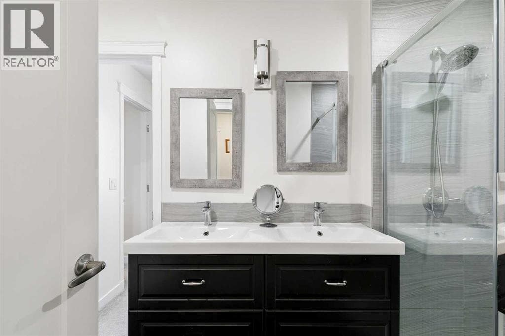 355 Woodbine Boulevard SW property photo 21