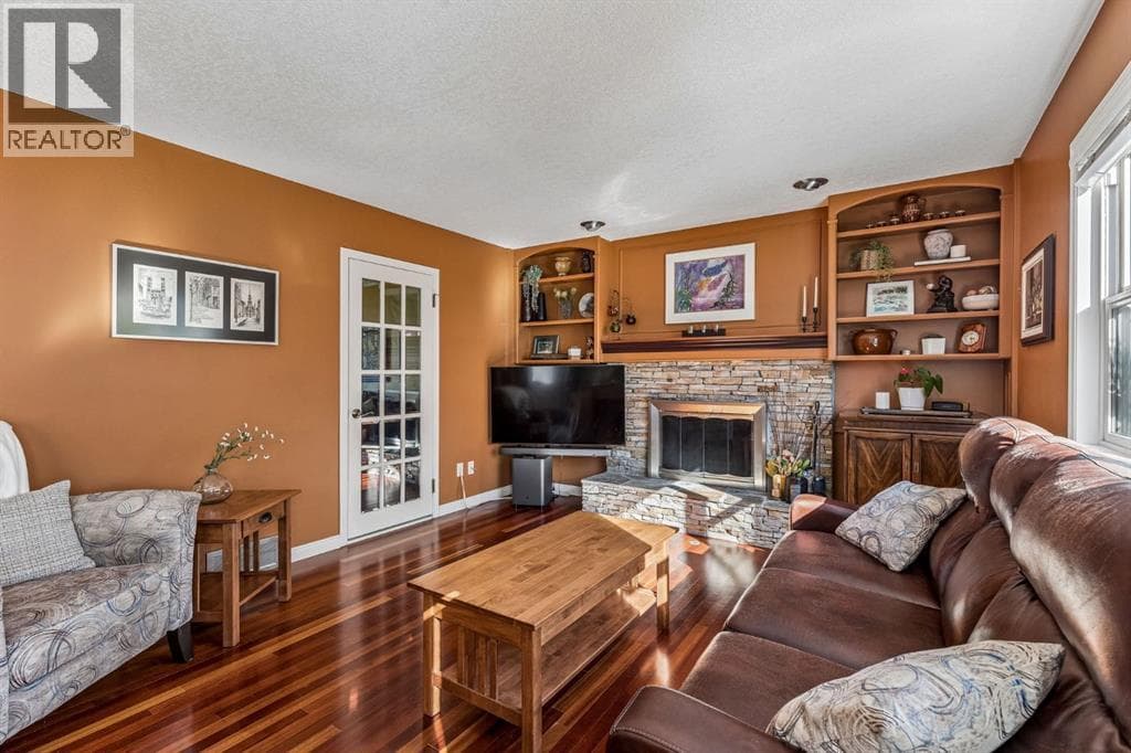 19 Woodbrook Road SW property photo 16