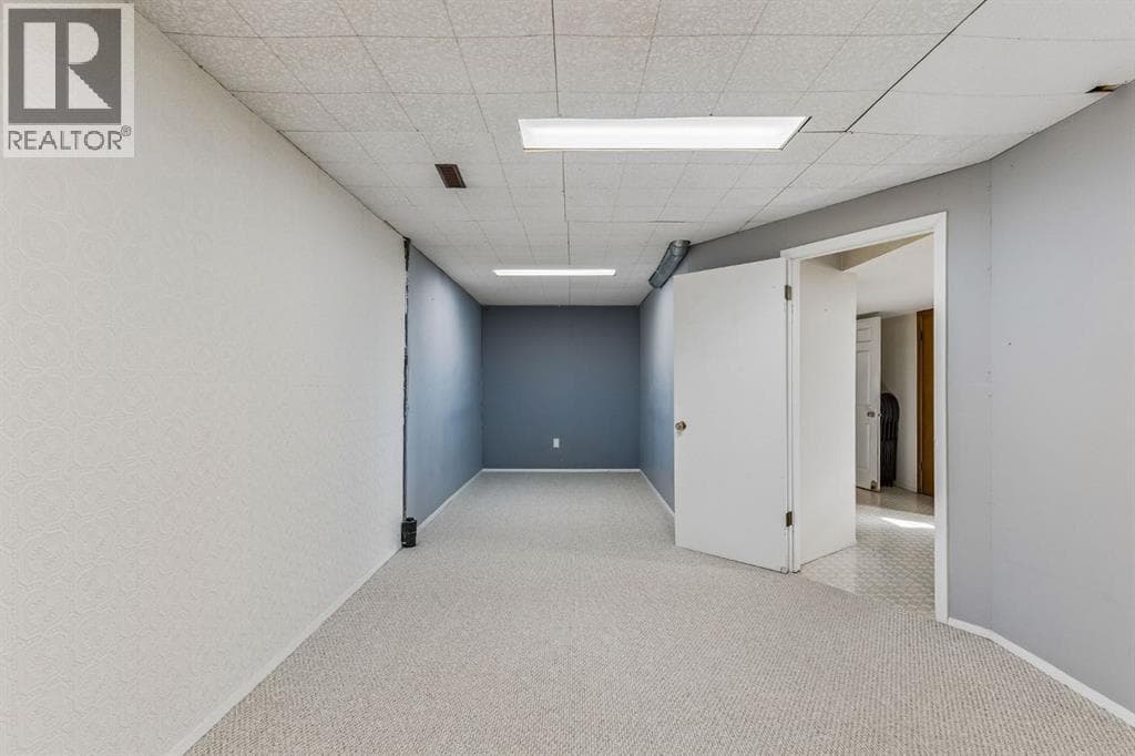 19 Woodbrook Road SW property photo 38