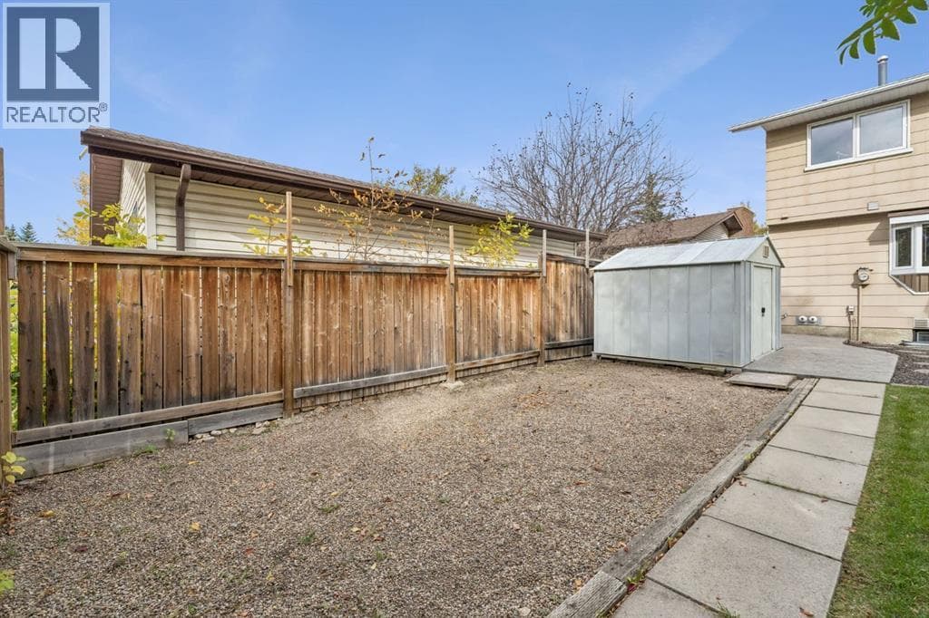 19 Woodbrook Road SW property photo 49