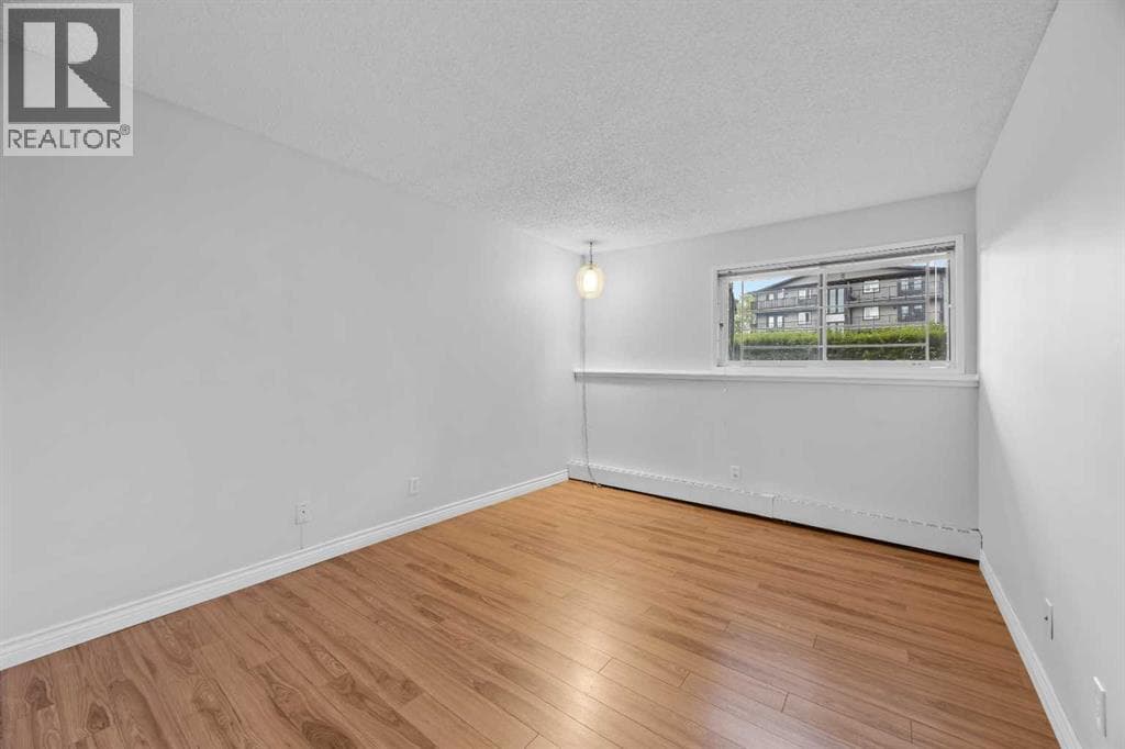 56, 3519 49 Street NW property photo 20
