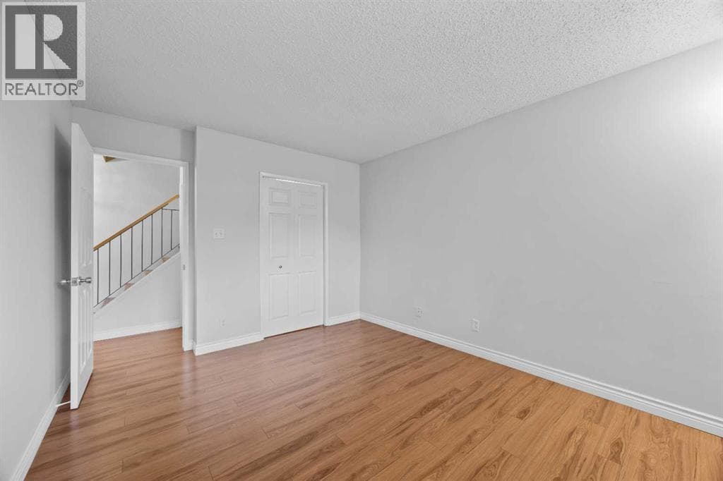 56, 3519 49 Street NW property photo 22