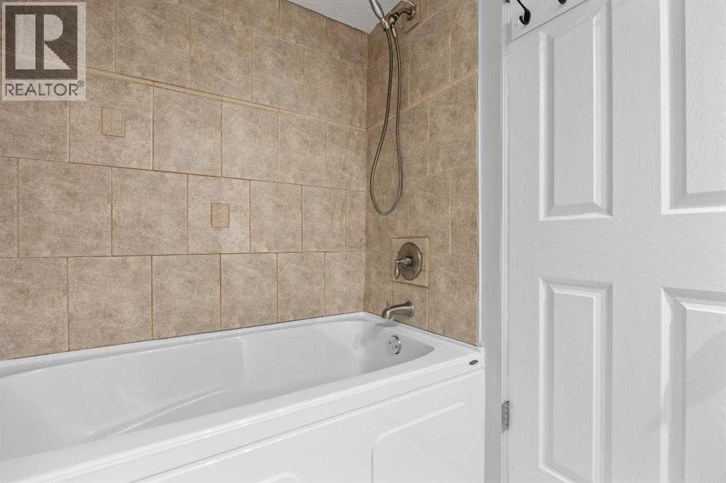 56, 3519 49 Street NW property photo 30