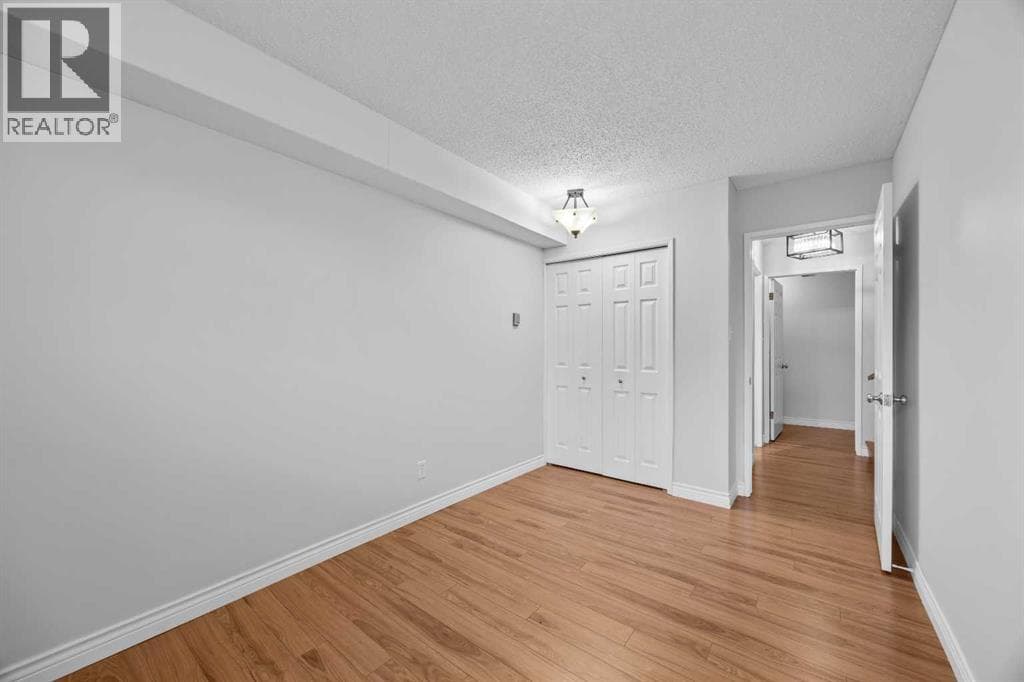56, 3519 49 Street NW property photo 28