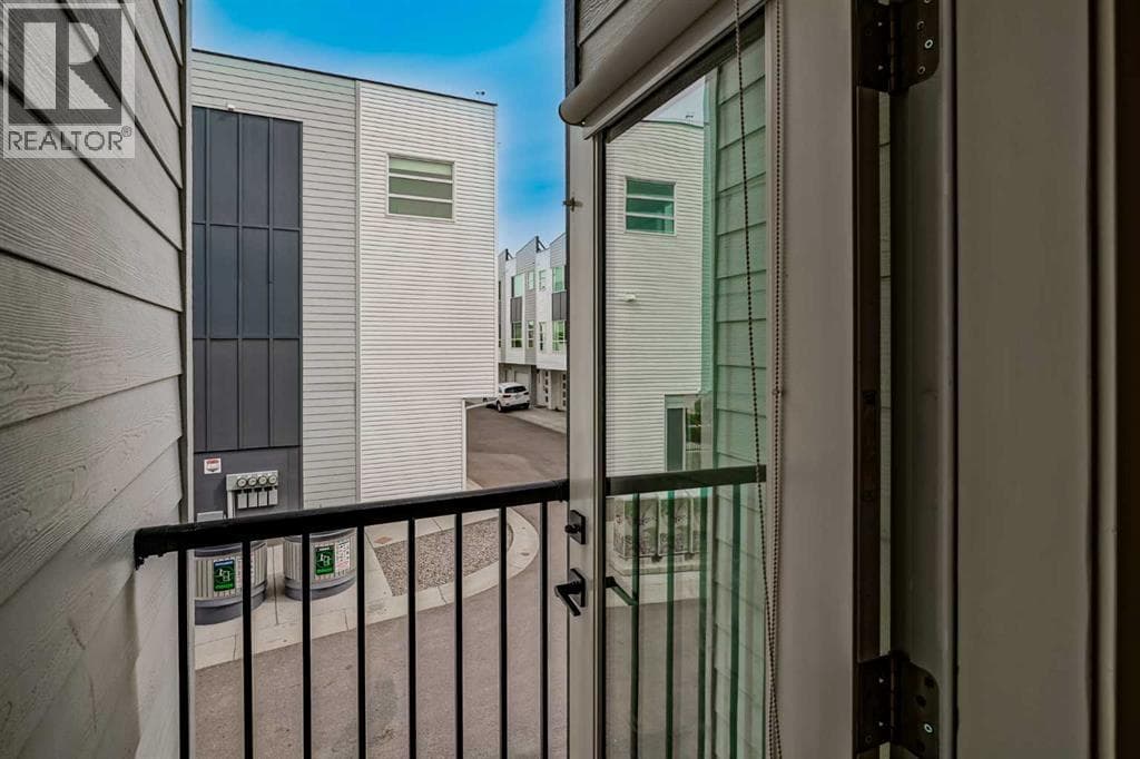 202, 101 Panatella Square NW property photo 13