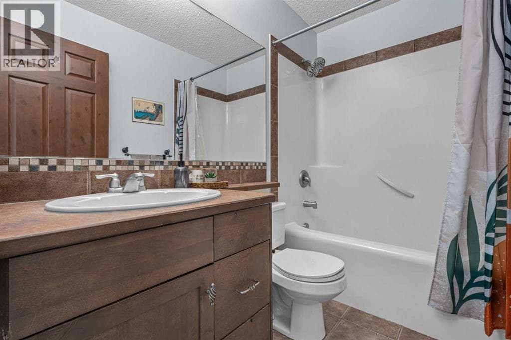 295 Aspen Hills Close SW property photo 37