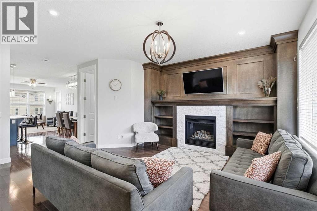 3502 3 Street NW property photo 8