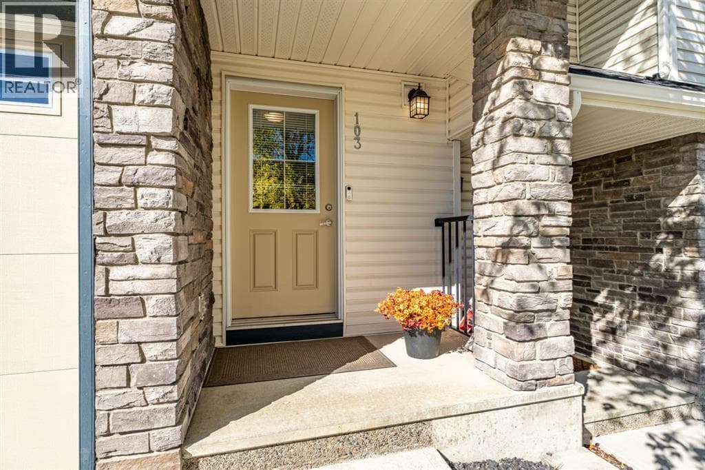 103 Panatella Road NW property photo 2