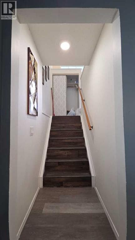 152 Coverton Close NE property photo 27