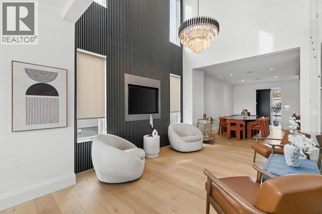 1904 50 Avenue SW property photo 6