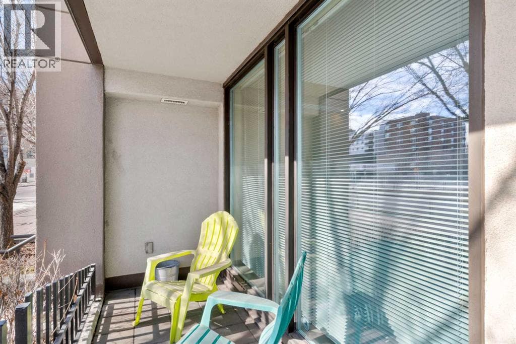 1132 12 Avenue SW property photo 4