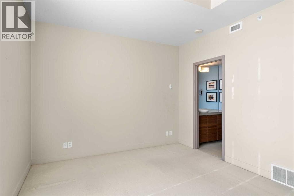 1132 12 Avenue SW property photo 26