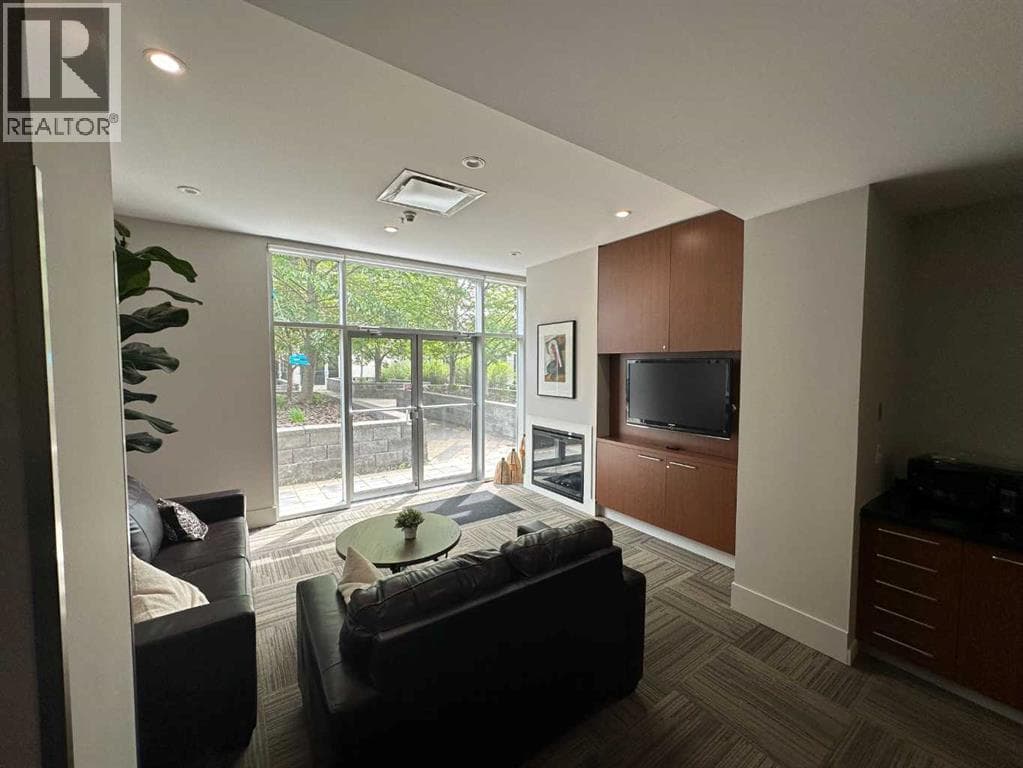 1132 12 Avenue SW property photo 35