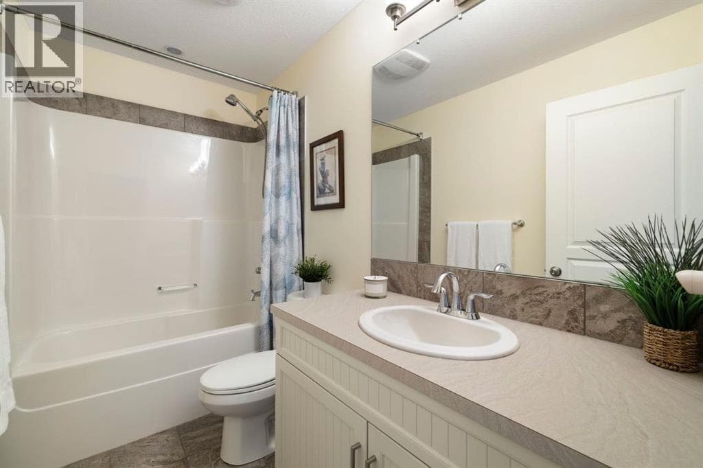 719 Mahogany Boulevard SE property photo 30