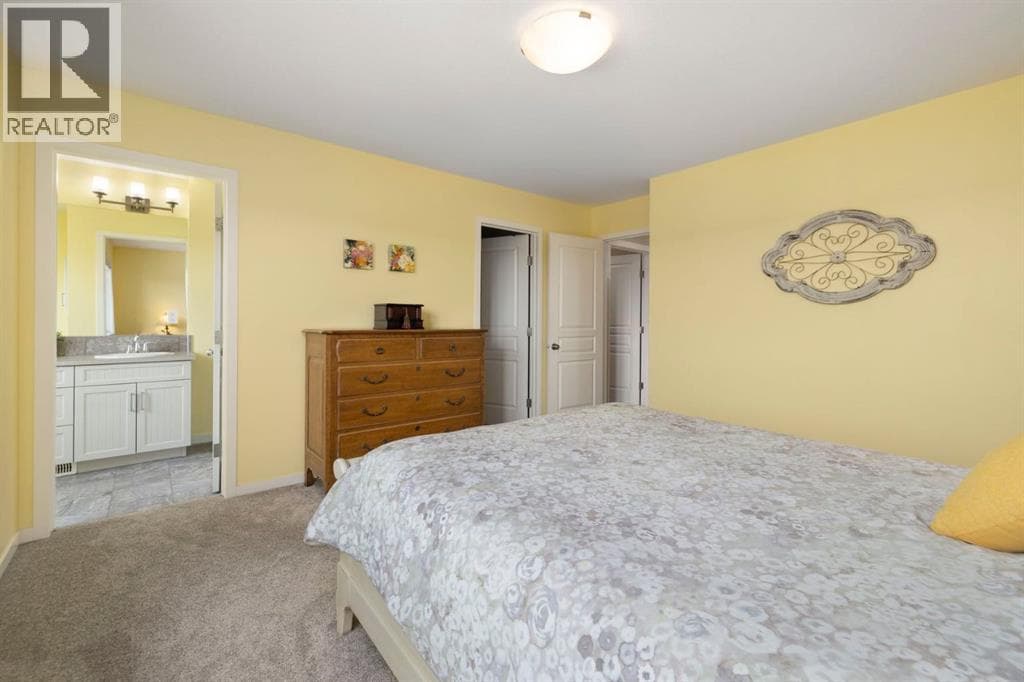 719 Mahogany Boulevard SE property photo 24
