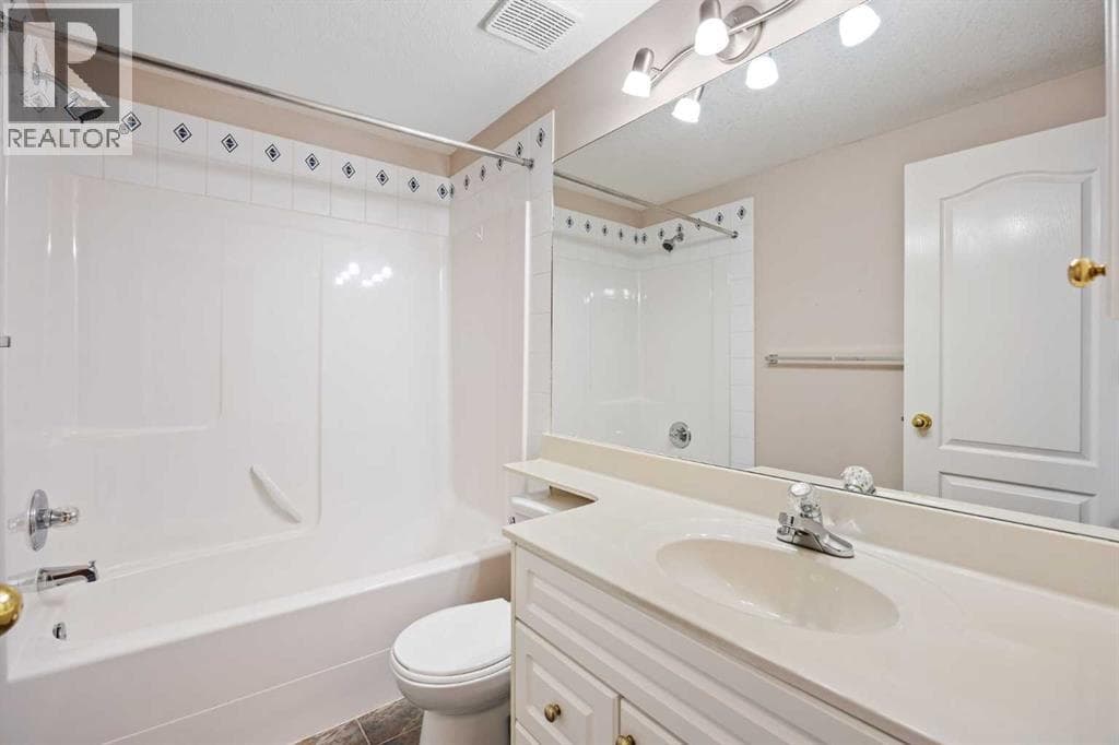 63 Scimitar Heath NW property photo 32