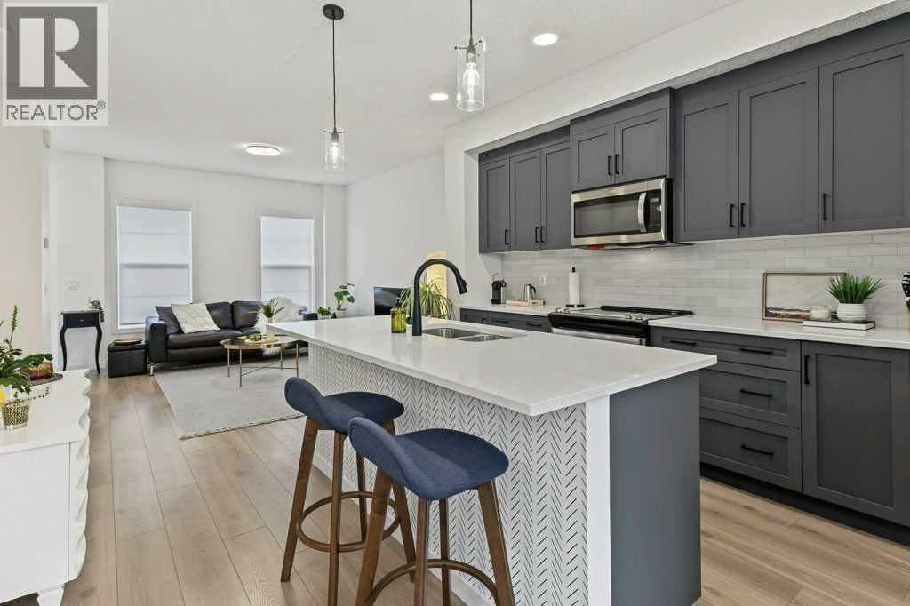 533 Sage Hill Road NW property photo 2