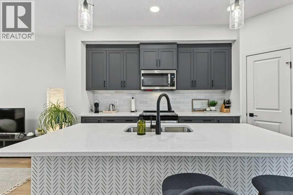 533 Sage Hill Road NW property photo 7