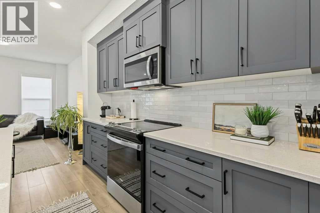 533 Sage Hill Road NW property photo 9