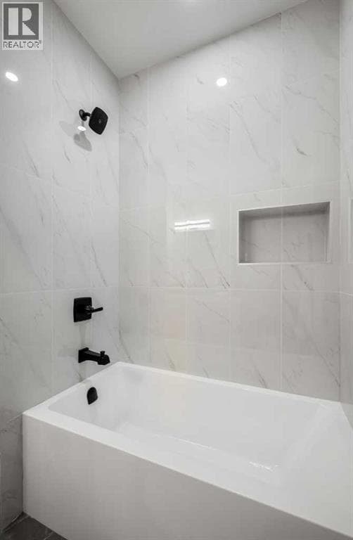 420 32 Avenue NW property photo 31