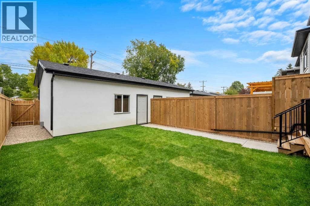 420 32 Avenue NW property photo 46