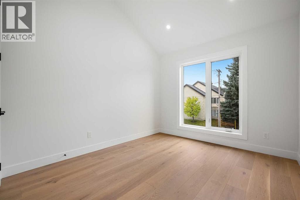 420 32 Avenue NW property photo 28