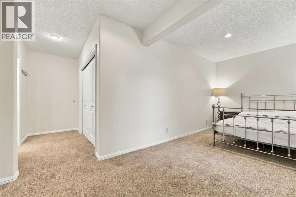65 Aspen Ridge Crescent SW property photo 40
