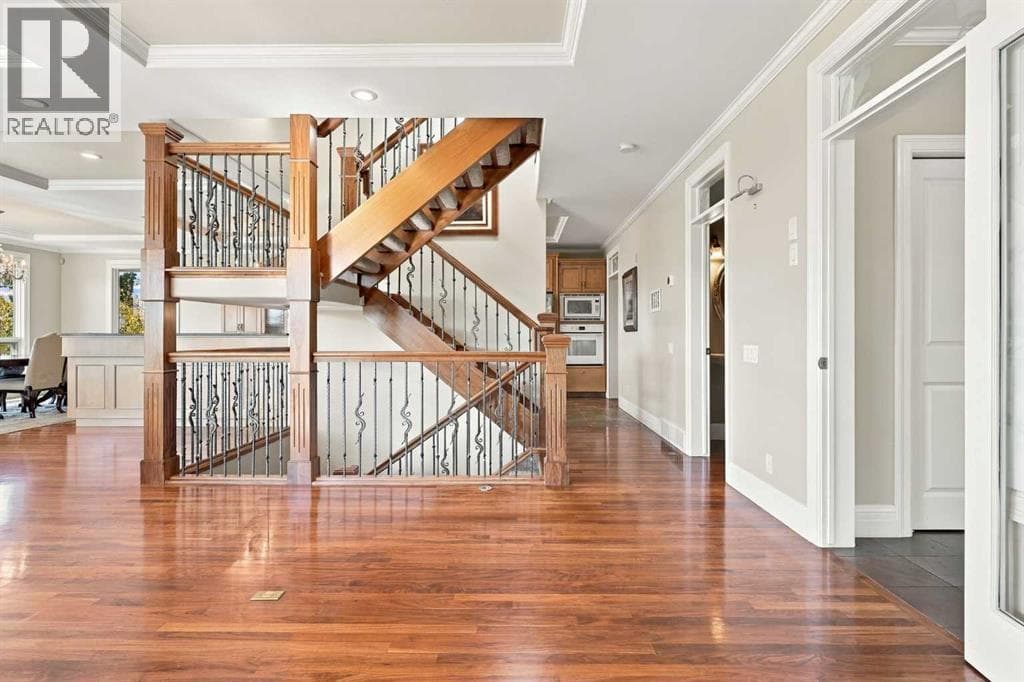 65 Aspen Ridge Crescent SW property photo 11