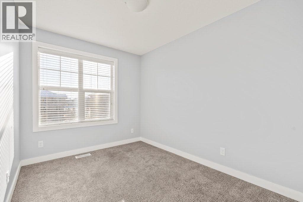 4 Evanscrest Gardens NW property photo 41