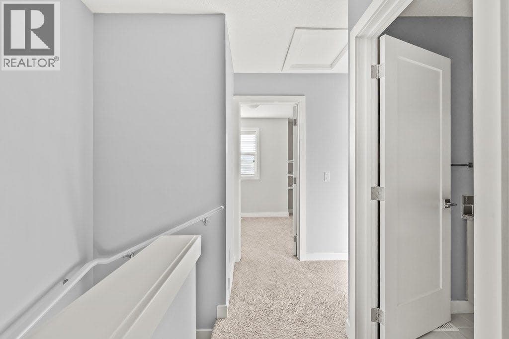 4 Evanscrest Gardens NW property photo 35