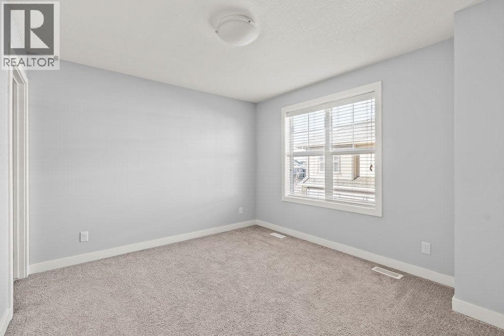 4 Evanscrest Gardens NW property photo 28
