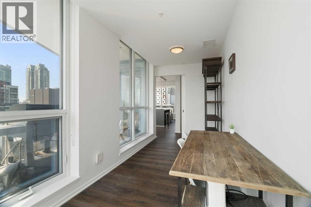 326, 615 6 Avenue SE property photo 27