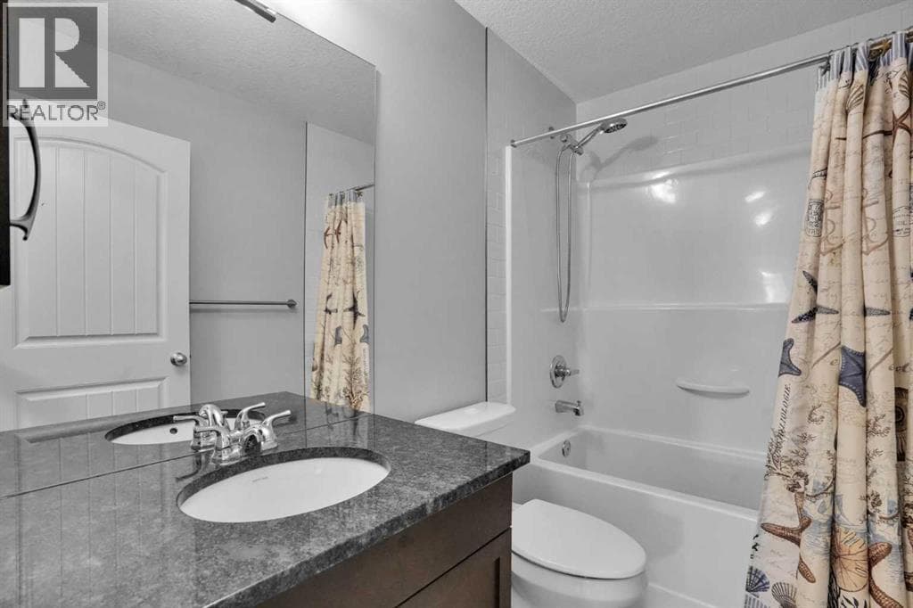 92 Masters Court SE property photo 30