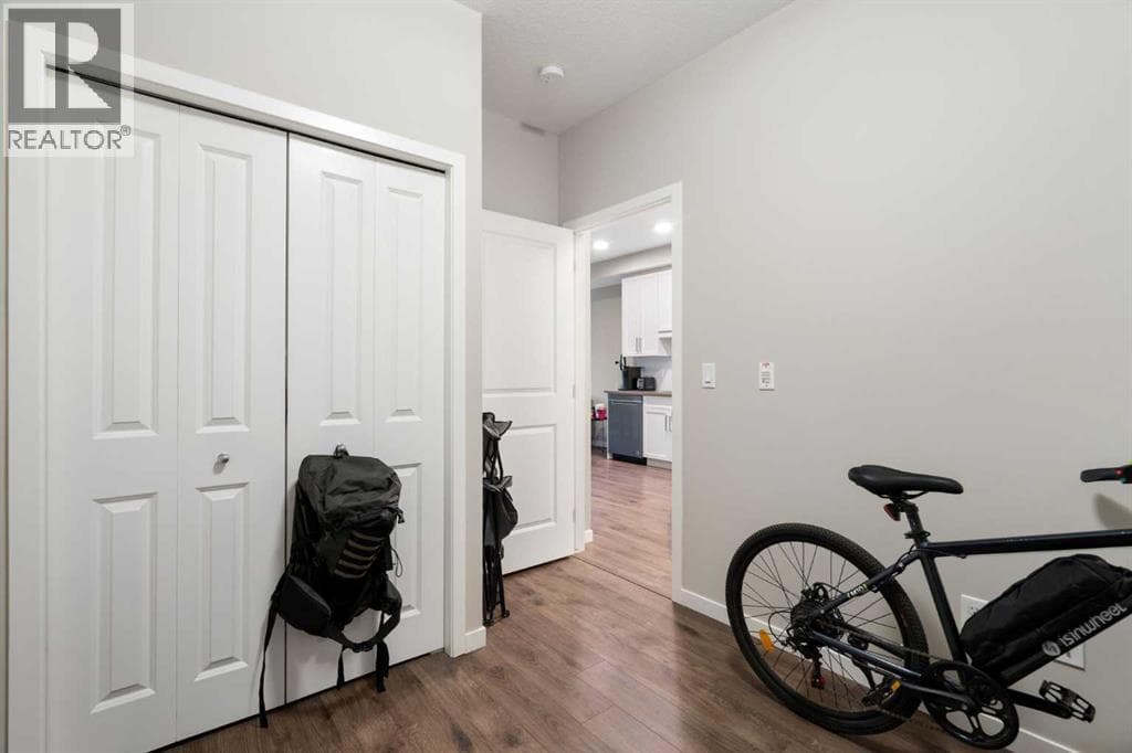 112, 30 Mahogany Mews SE property photo 19