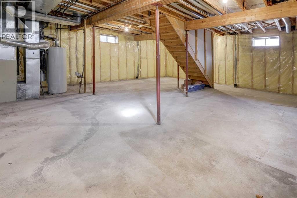 826 Coventry Drive NE property photo 25