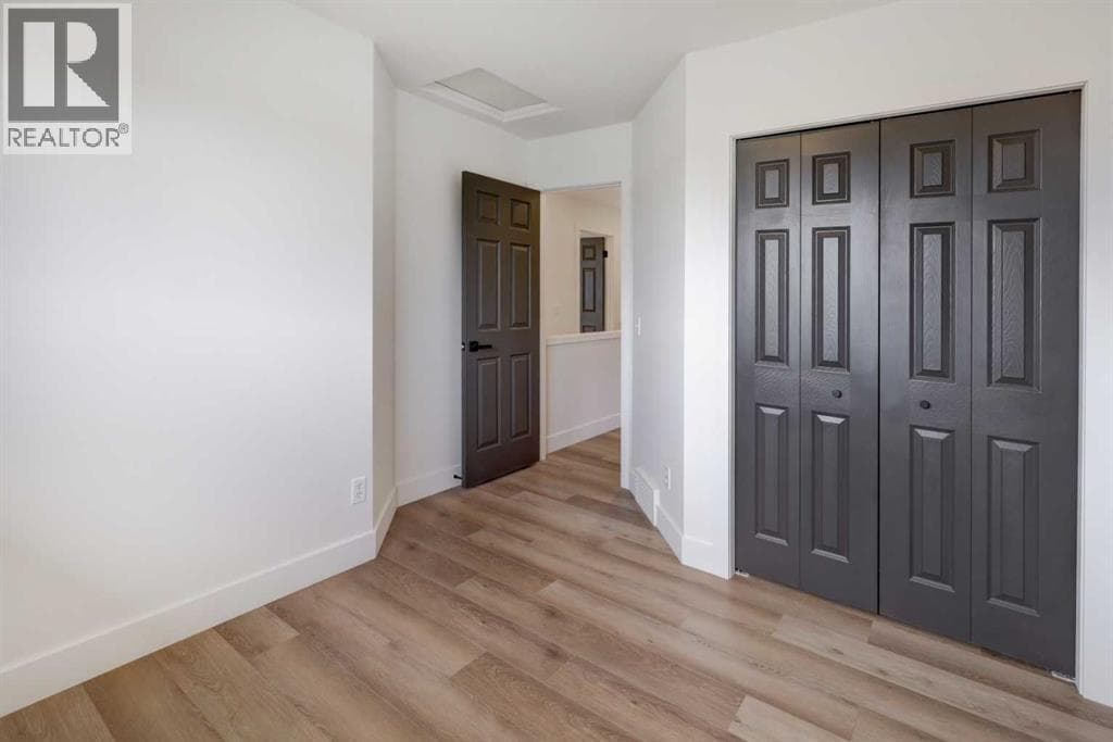 826 Coventry Drive NE property photo 21