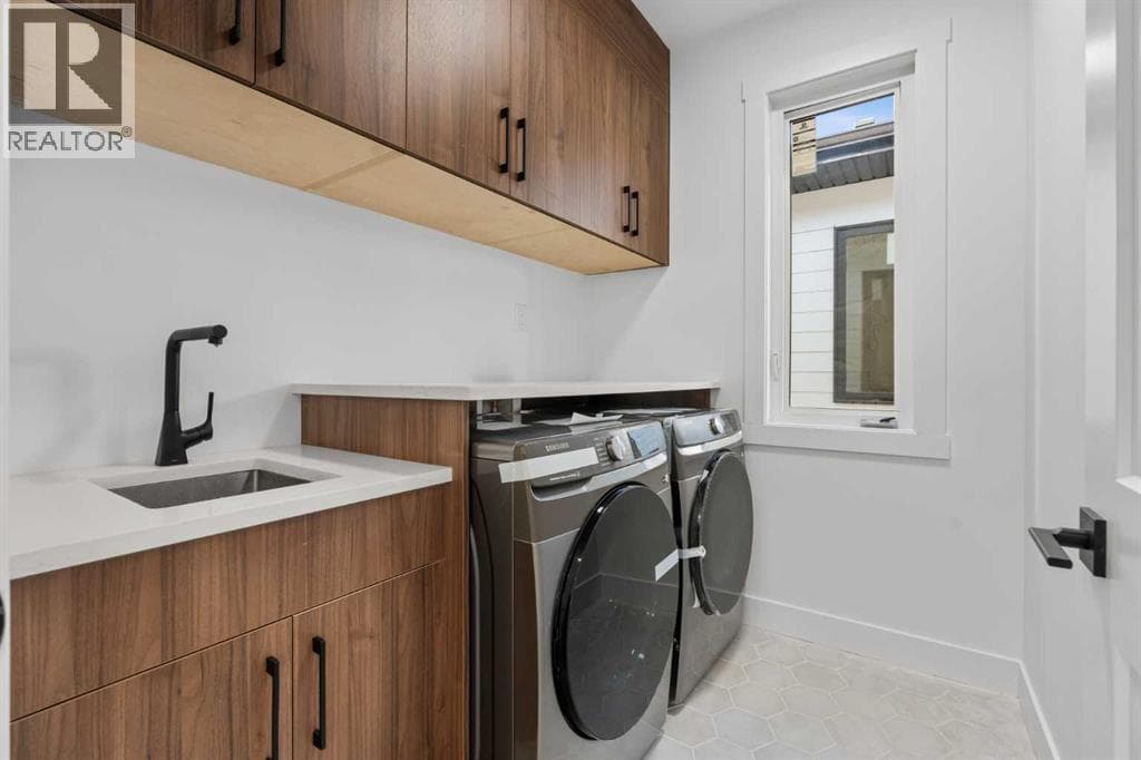 3410 1 Street NW property photo 28