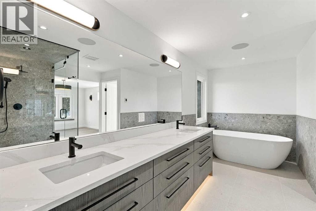47 Woodbrook Road SW property photo 20