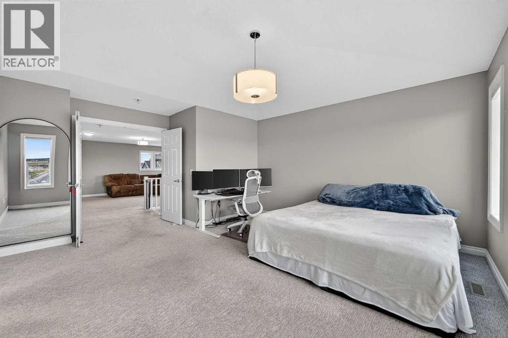30 Evansborough View NW property photo 30