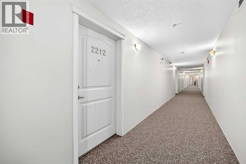 2212, 175 Panatella Hill NW property photo 4