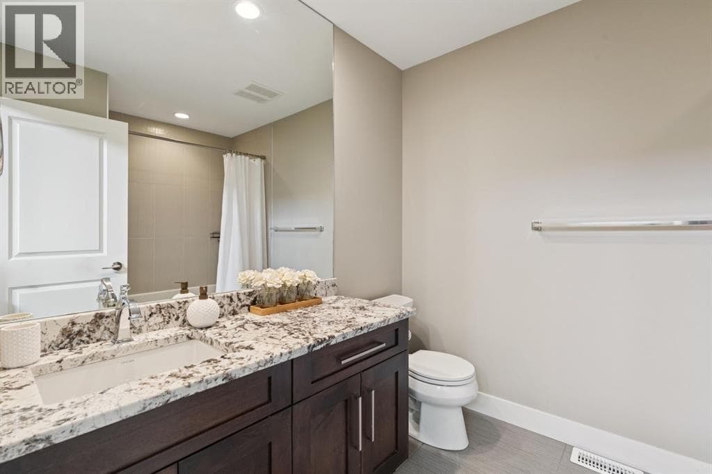 4012 2 Street NW property photo 22
