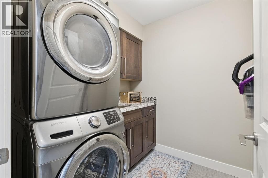 4012 2 Street NW property photo 24