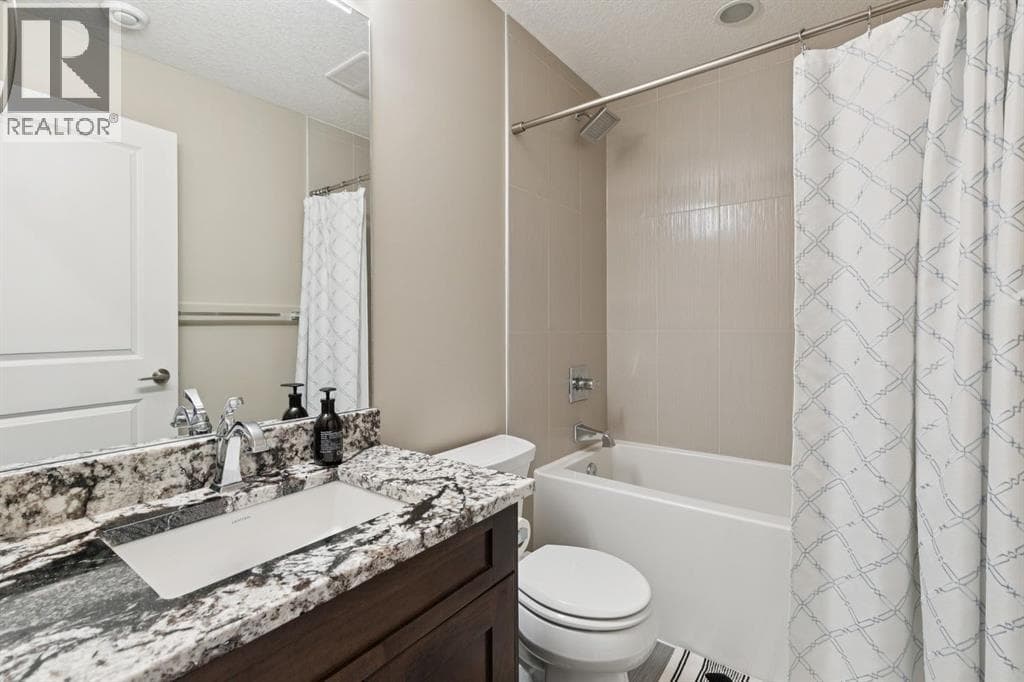 4012 2 Street NW property photo 30