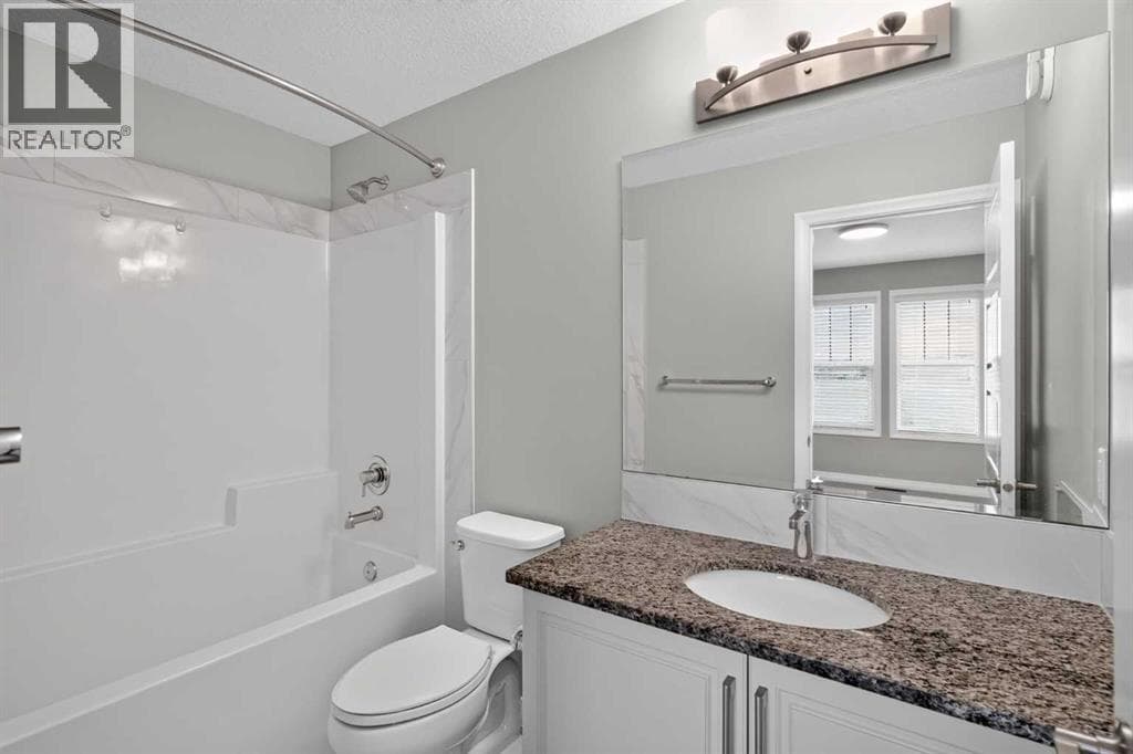 237 Masters Road SE property photo 18