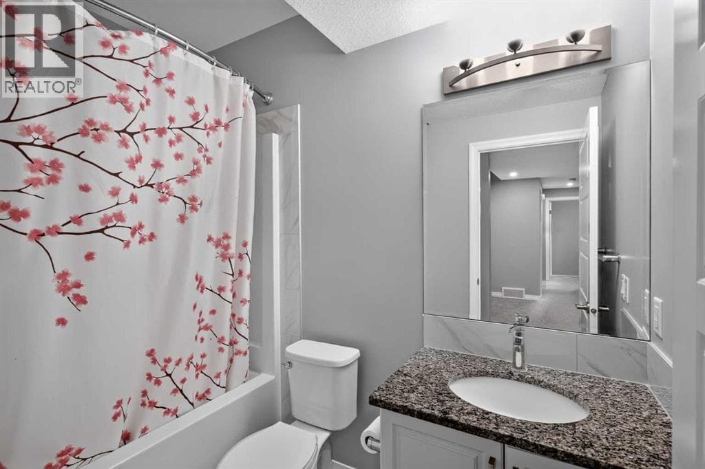 237 Masters Road SE property photo 27