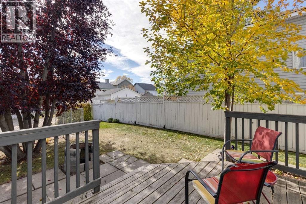 172 Harvest Gold Heights NE property photo 30