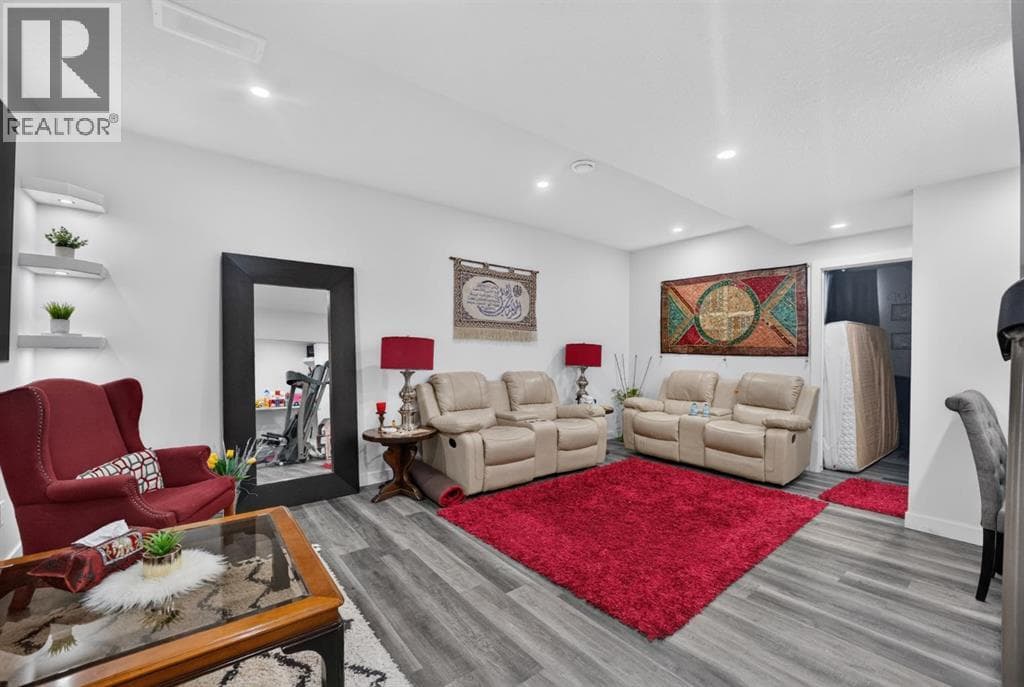 981 Mahogany Boulevard SE property photo 24